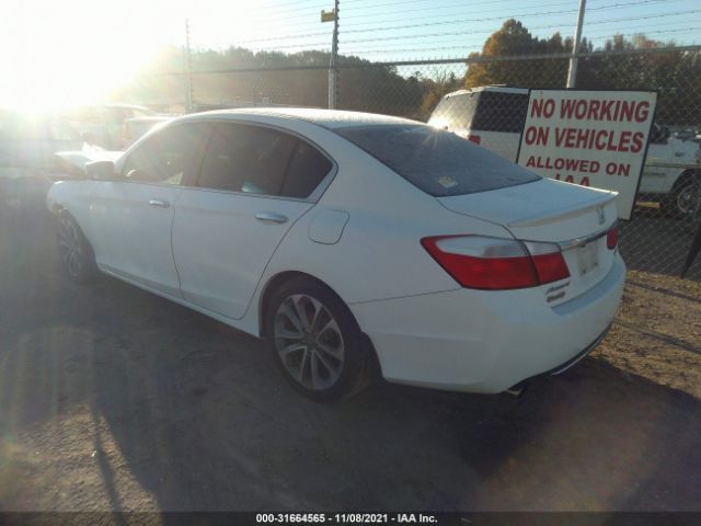 Photo 2 VIN: 1HGCR2F52DA008362 - HONDA ACCORD SDN 