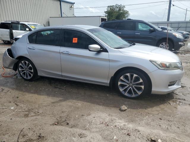 Photo 3 VIN: 1HGCR2F52DA183114 - HONDA ACCORD SPO 