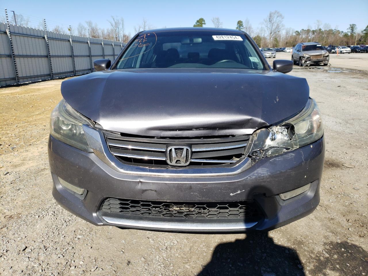 Photo 4 VIN: 1HGCR2F52DA189186 - HONDA ACCORD 