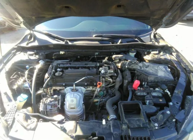 Photo 9 VIN: 1HGCR2F52DA272052 - HONDA ACCORD SDN 