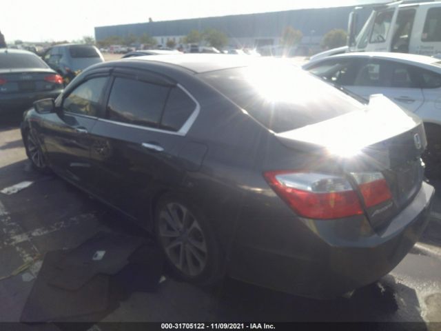 Photo 2 VIN: 1HGCR2F52DA283780 - HONDA ACCORD SDN 