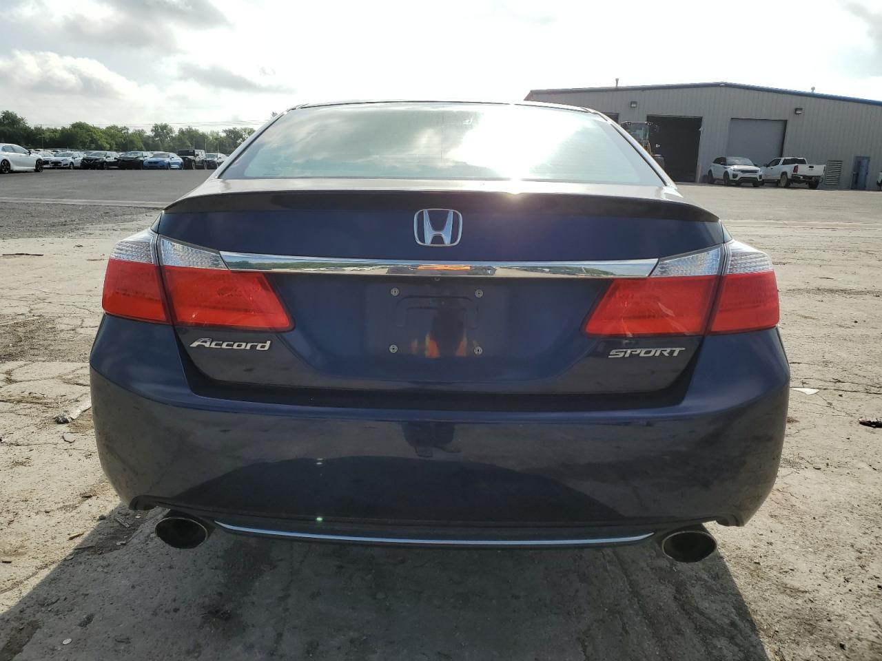 Photo 5 VIN: 1HGCR2F52EA077179 - HONDA ACCORD 