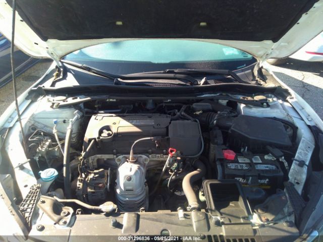 Photo 9 VIN: 1HGCR2F52EA089980 - HONDA ACCORD SEDAN 