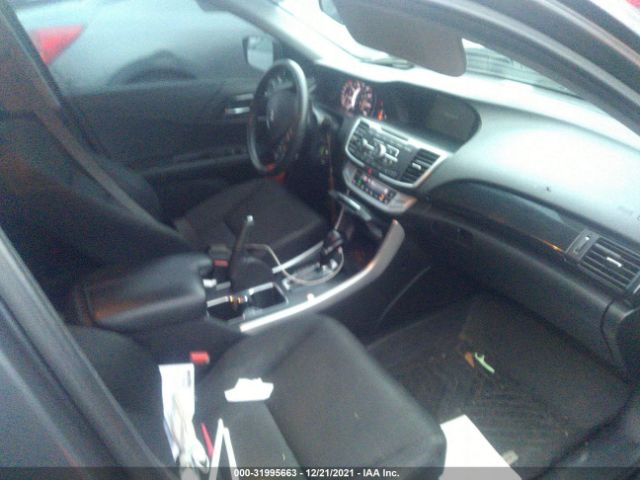 Photo 4 VIN: 1HGCR2F52EA120533 - HONDA ACCORD SEDAN 