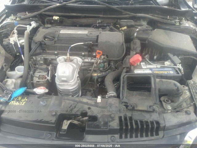 Photo 9 VIN: 1HGCR2F52EA121018 - HONDA ACCORD SEDAN 