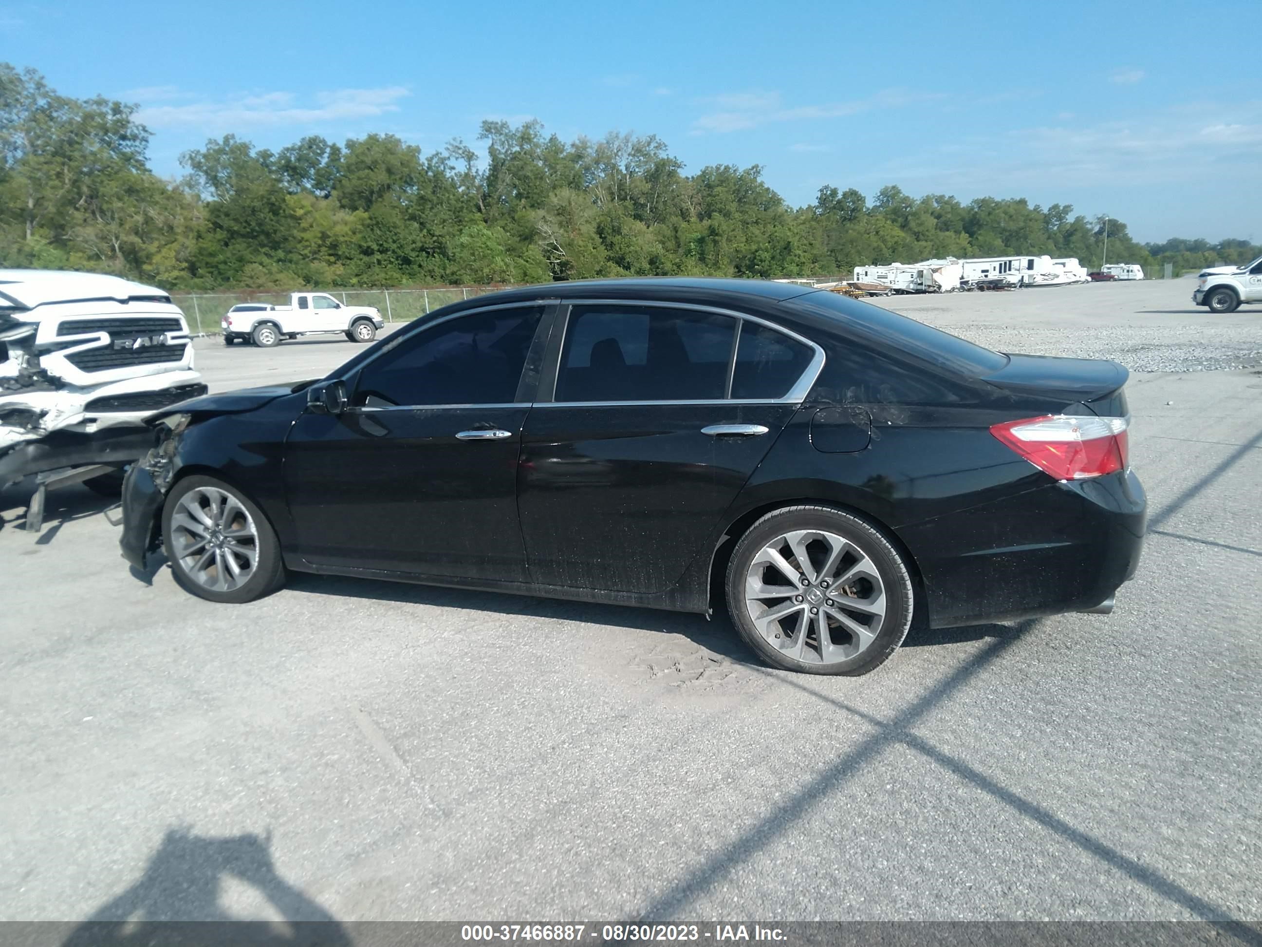 Photo 13 VIN: 1HGCR2F52EA236315 - HONDA ACCORD 