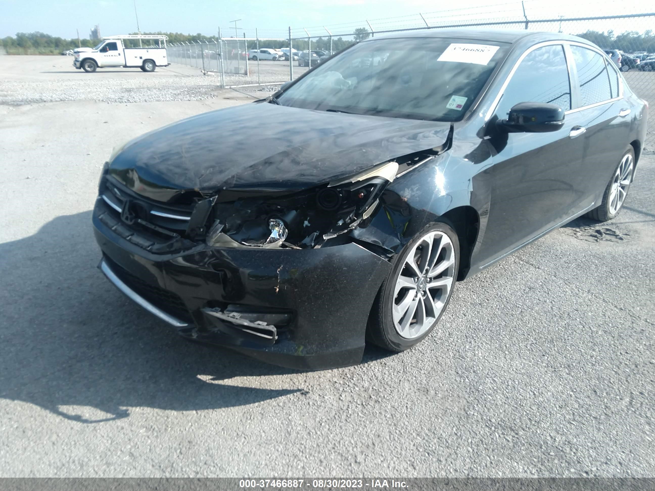 Photo 5 VIN: 1HGCR2F52EA236315 - HONDA ACCORD 