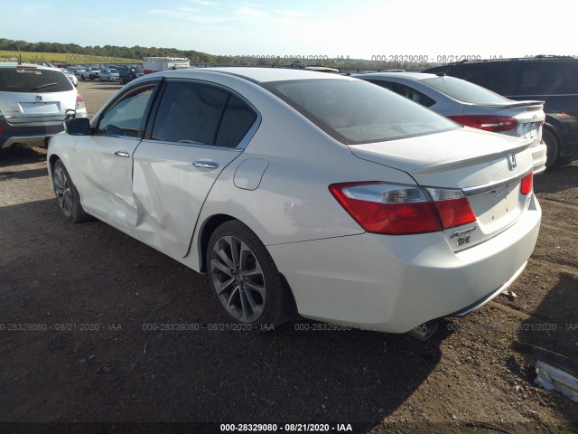 Photo 2 VIN: 1HGCR2F52EA264826 - HONDA ACCORD SEDAN 