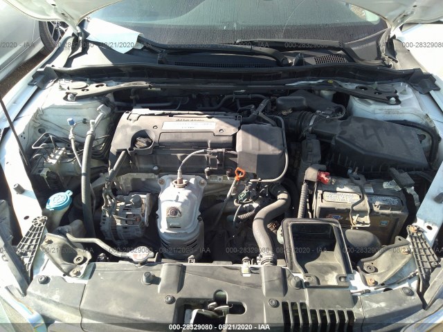 Photo 9 VIN: 1HGCR2F52EA264826 - HONDA ACCORD SEDAN 