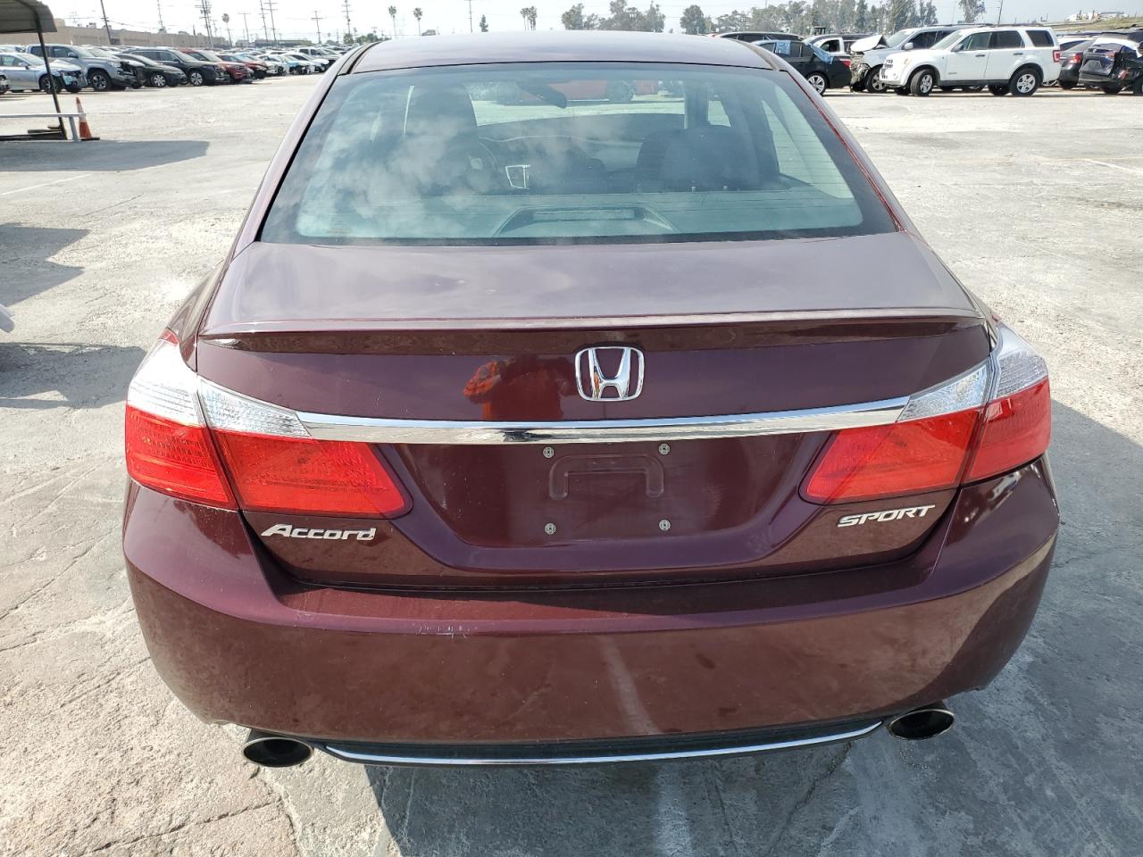 Photo 5 VIN: 1HGCR2F52EA297888 - HONDA ACCORD 