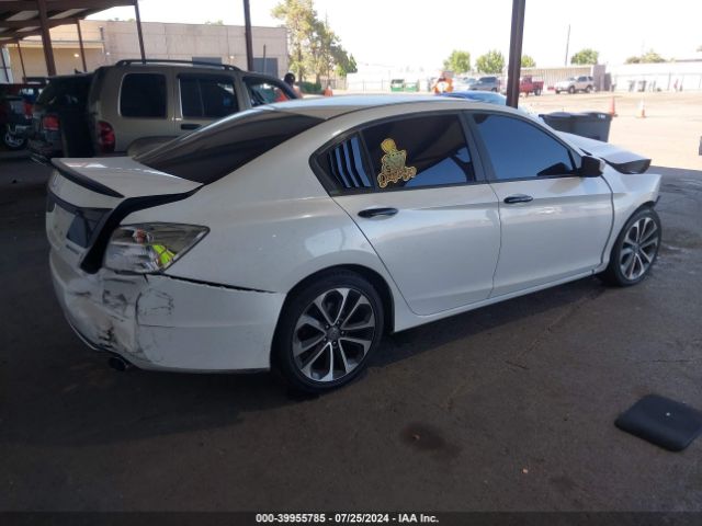 Photo 3 VIN: 1HGCR2F52FA006436 - HONDA ACCORD 