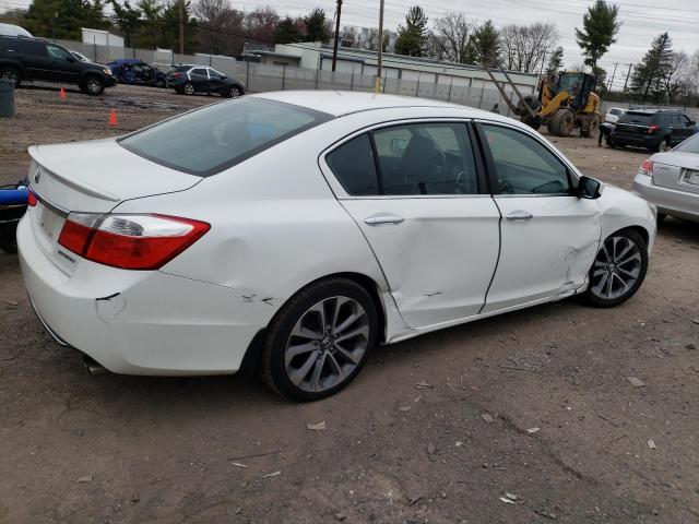 Photo 2 VIN: 1HGCR2F52FA046970 - HONDA ACCORD SPO 