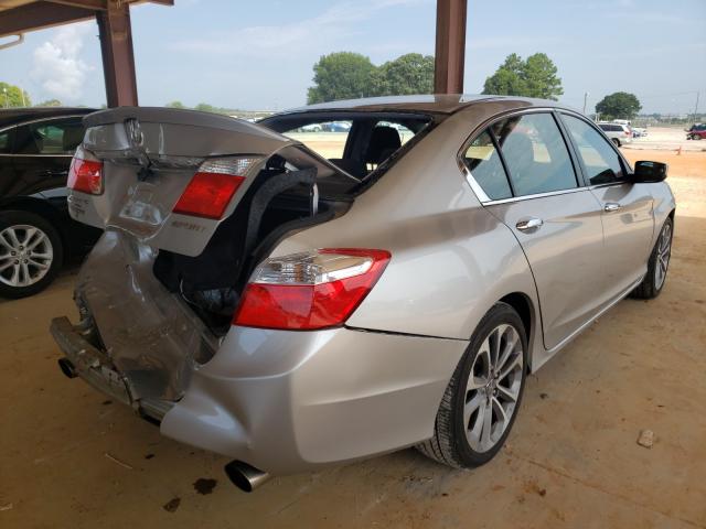 Photo 3 VIN: 1HGCR2F52FA052753 - HONDA ACCORD SPO 