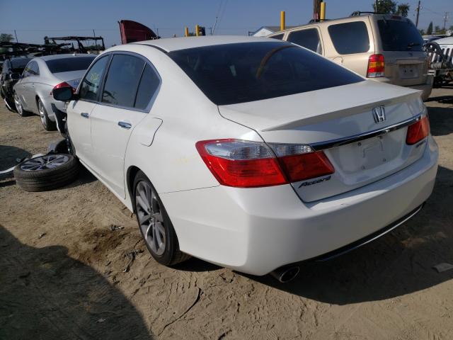 Photo 2 VIN: 1HGCR2F52FA071710 - HONDA ACCORD SPO 