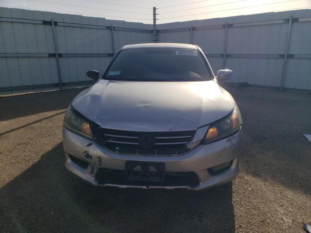 Photo 4 VIN: 1HGCR2F52FA126401 - HONDA ACCORD 