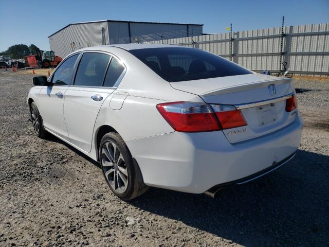 Photo 2 VIN: 1HGCR2F52FA130805 - HONDA ACCORD SPO 