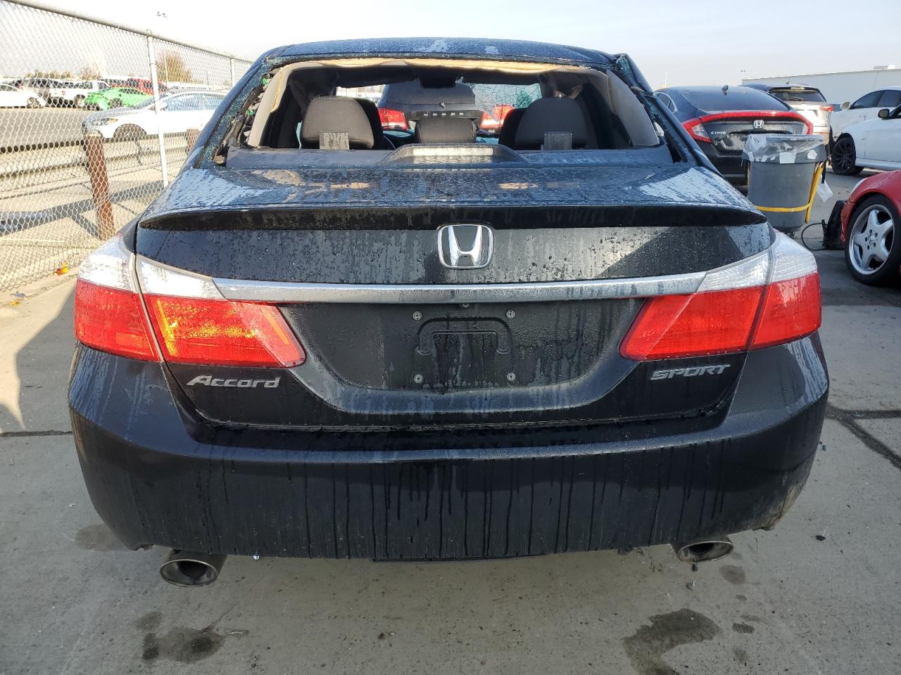 Photo 5 VIN: 1HGCR2F52FA134062 - HONDA ACCORD 