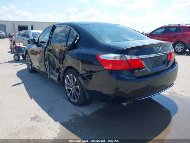 Photo 2 VIN: 1HGCR2F52FA141514 - HONDA ACCORD 