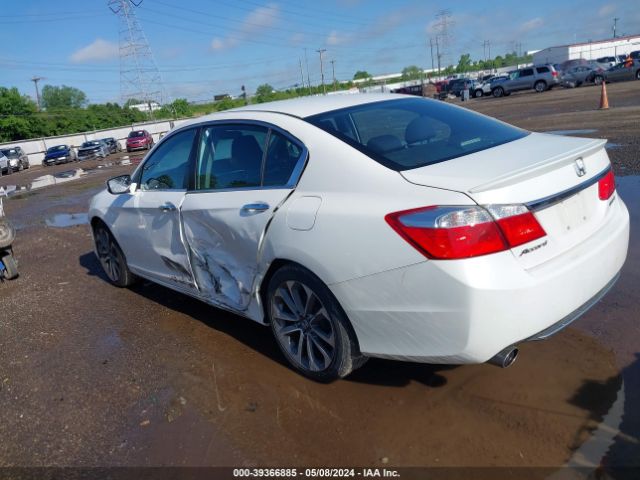 Photo 2 VIN: 1HGCR2F52FA149547 - HONDA ACCORD 