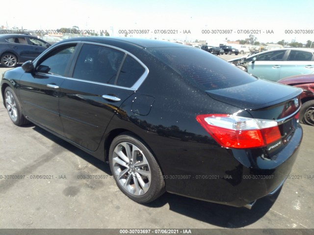 Photo 2 VIN: 1HGCR2F52FA155235 - HONDA ACCORD SEDAN 