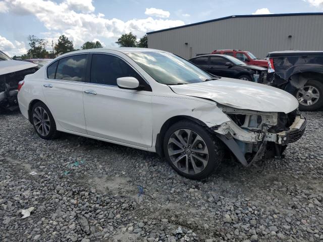 Photo 3 VIN: 1HGCR2F52FA155431 - HONDA ACCORD 