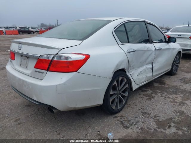 Photo 3 VIN: 1HGCR2F52FA157227 - HONDA ACCORD 