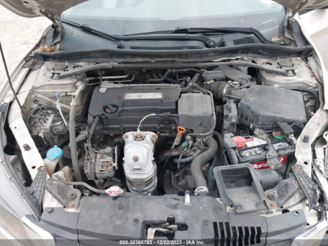 Photo 9 VIN: 1HGCR2F52FA180751 - HONDA ACCORD 