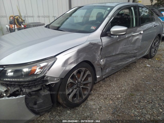 Photo 5 VIN: 1HGCR2F52FA191698 - HONDA ACCORD SEDAN 