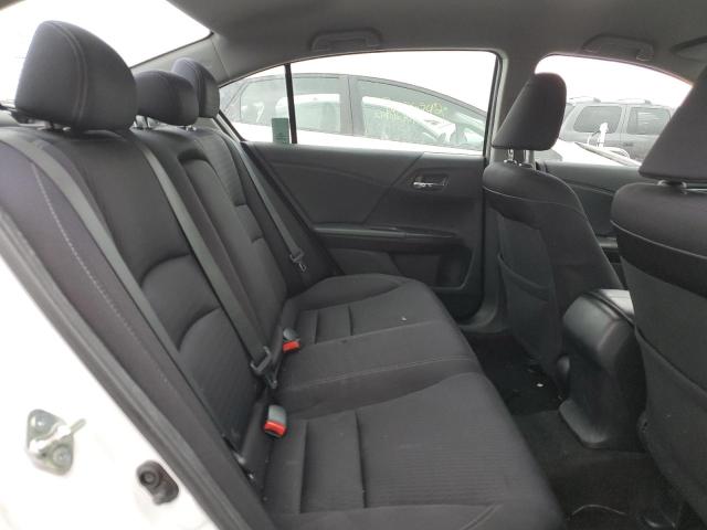 Photo 9 VIN: 1HGCR2F52FA202005 - HONDA ACCORD SPO 