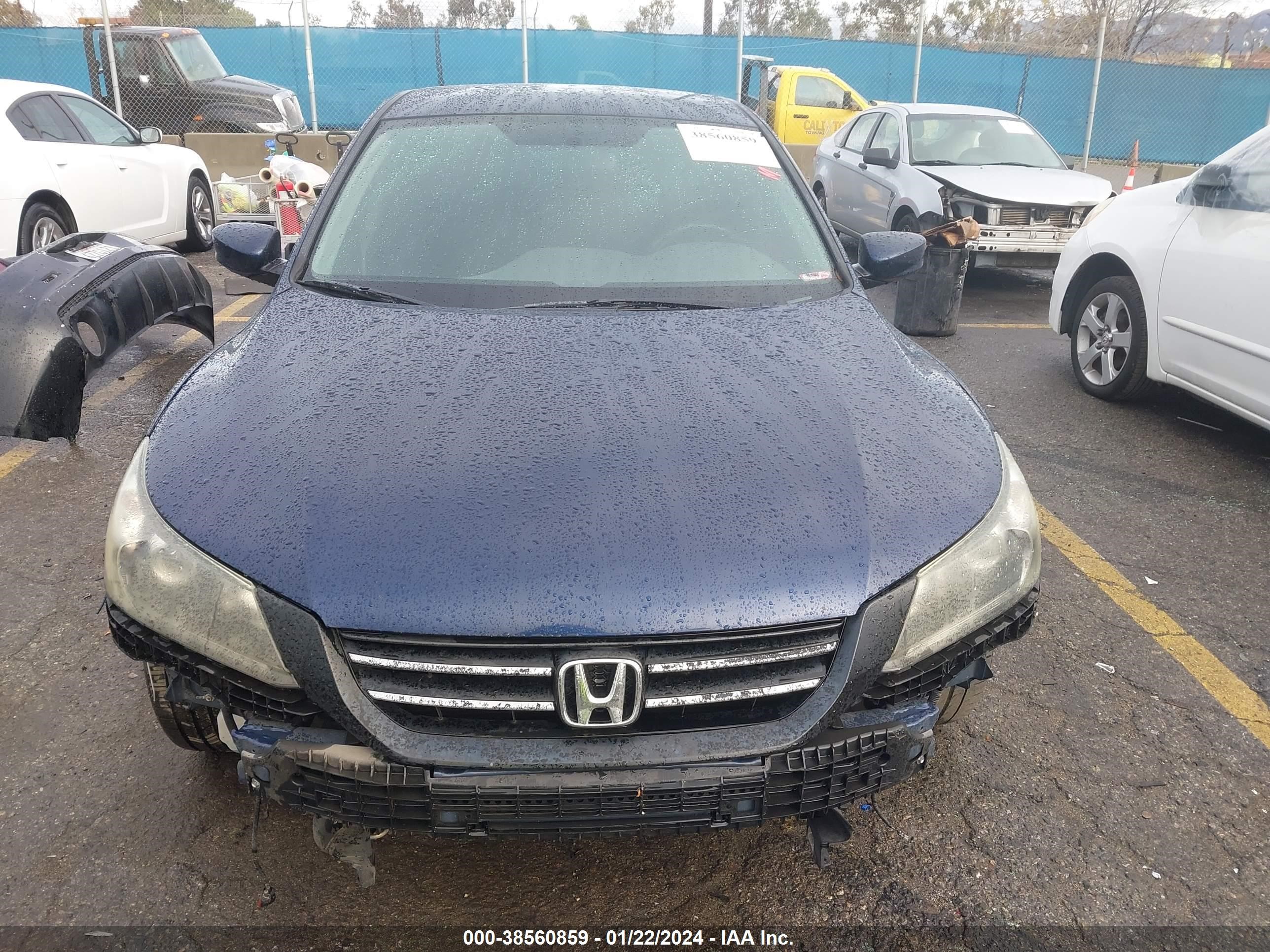 Photo 11 VIN: 1HGCR2F52FA227633 - HONDA ACCORD 