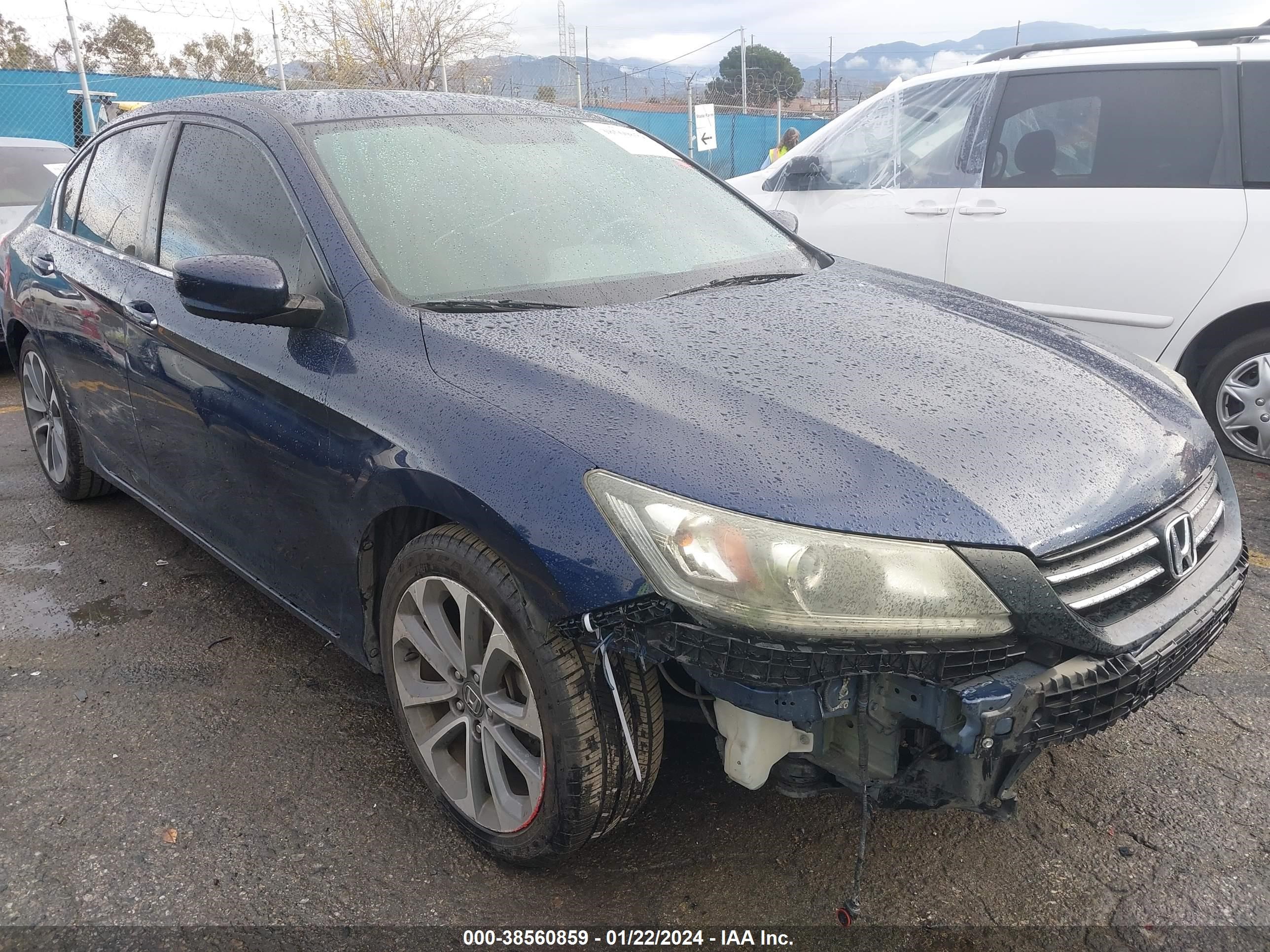 Photo 5 VIN: 1HGCR2F52FA227633 - HONDA ACCORD 