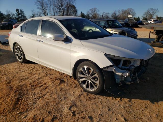 Photo 3 VIN: 1HGCR2F52FA256713 - HONDA ACCORD SPO 