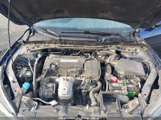 Photo 9 VIN: 1HGCR2F52FA261264 - HONDA ACCORD SEDAN 