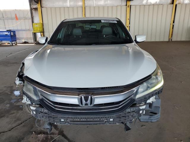 Photo 4 VIN: 1HGCR2F52GA083194 - HONDA ACCORD SPO 