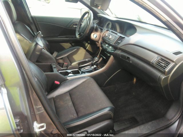 Photo 4 VIN: 1HGCR2F52GA118395 - HONDA ACCORD SEDAN 