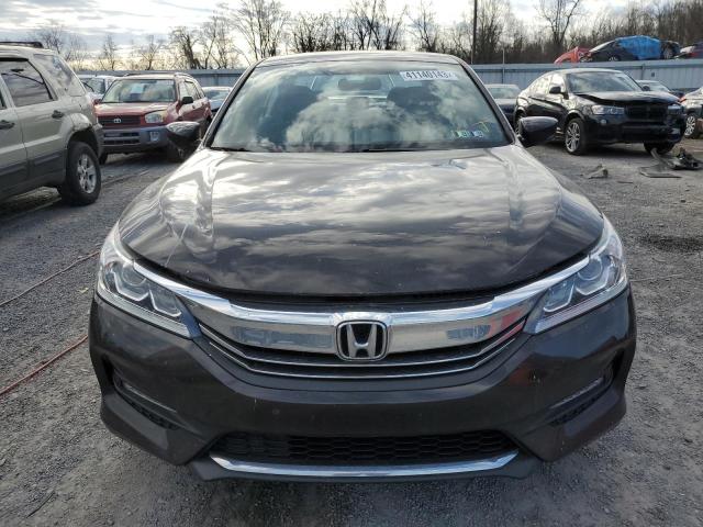 Photo 4 VIN: 1HGCR2F52GA194862 - HONDA ACCORD SPO 