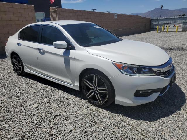 Photo 3 VIN: 1HGCR2F52GA211207 - HONDA ACCORD SPO 