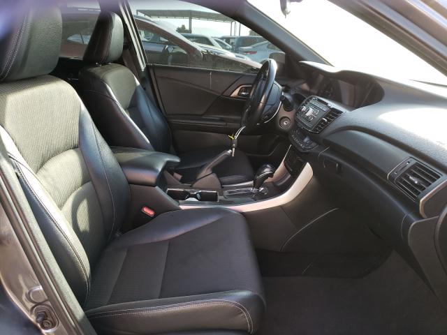 Photo 4 VIN: 1HGCR2F52GA221199 - HONDA ACCORD 