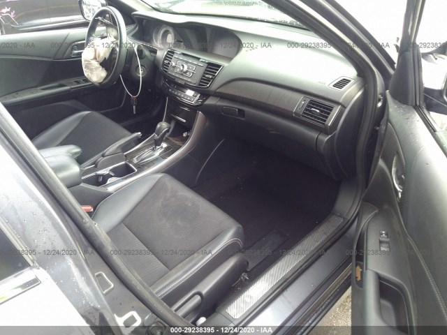 Photo 4 VIN: 1HGCR2F52GA239119 - HONDA ACCORD SEDAN 