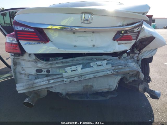 Photo 5 VIN: 1HGCR2F52HA056160 - HONDA ACCORD 