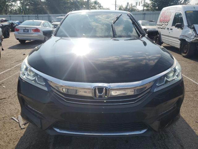 Photo 4 VIN: 1HGCR2F52HA058684 - HONDA ACCORD 