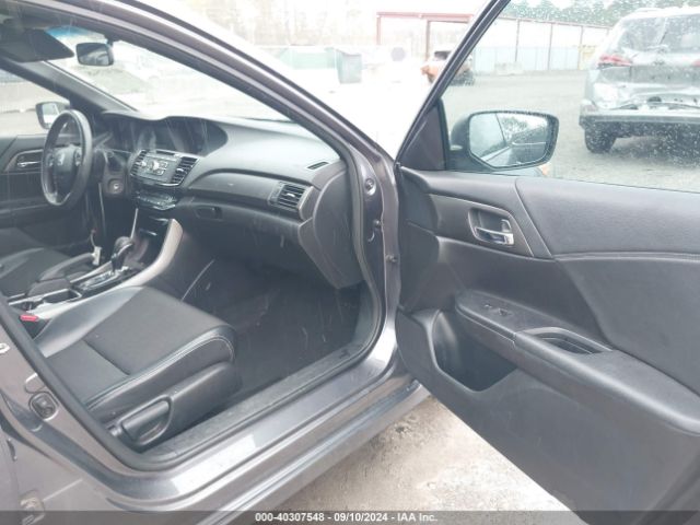 Photo 4 VIN: 1HGCR2F52HA077431 - HONDA ACCORD 