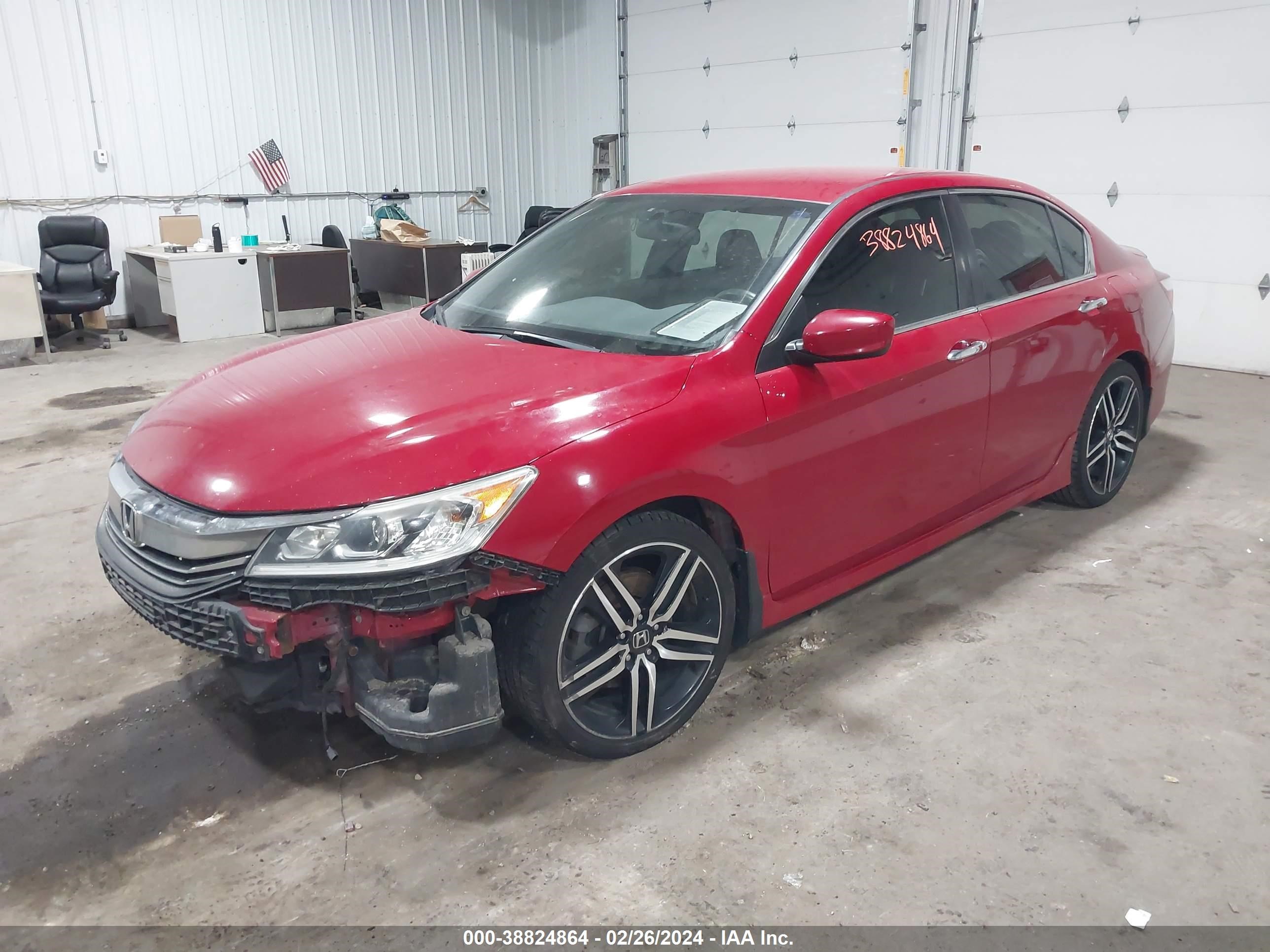 Photo 1 VIN: 1HGCR2F52HA111755 - HONDA ACCORD 