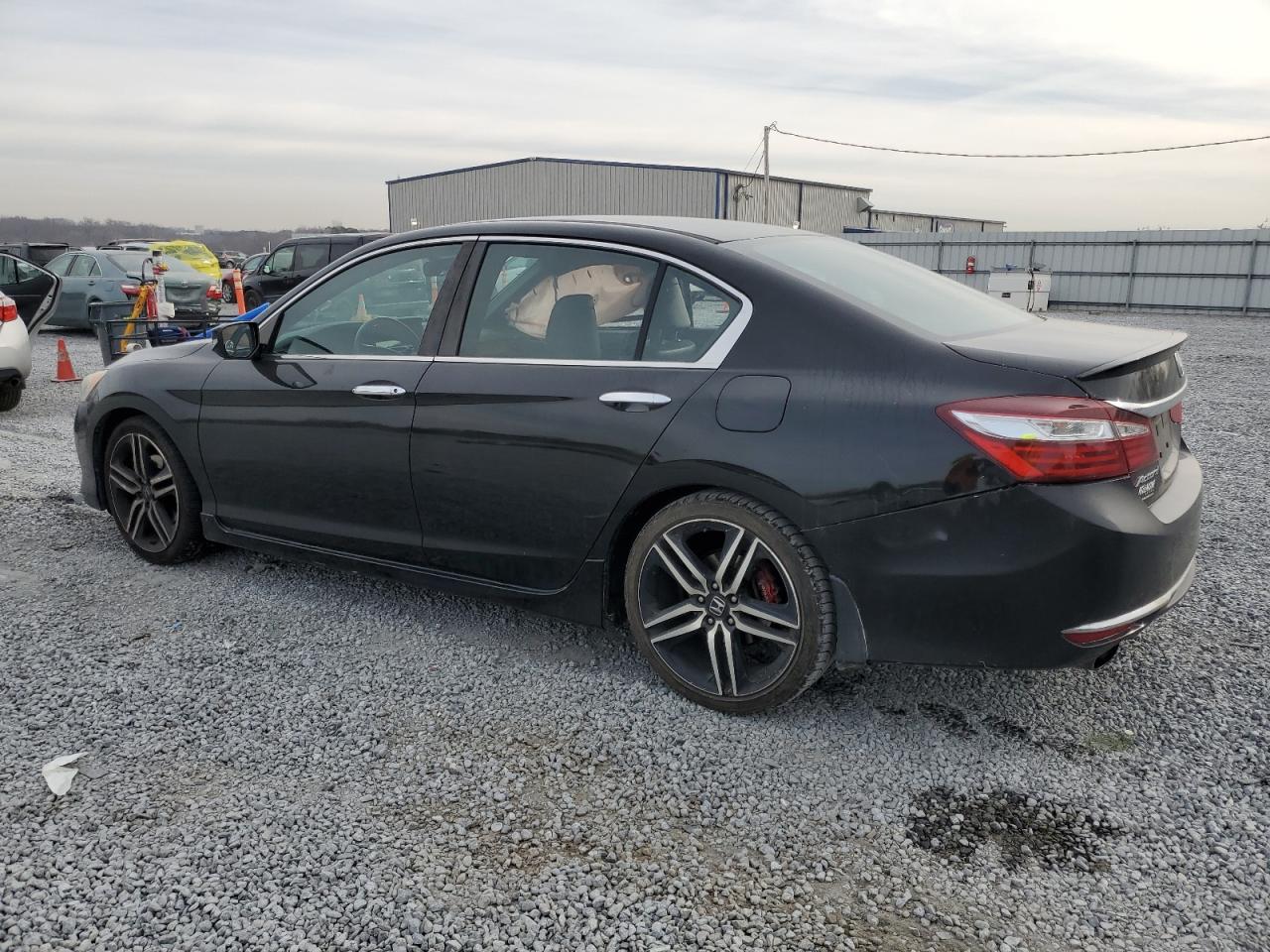 Photo 1 VIN: 1HGCR2F52HA145873 - HONDA ACCORD 