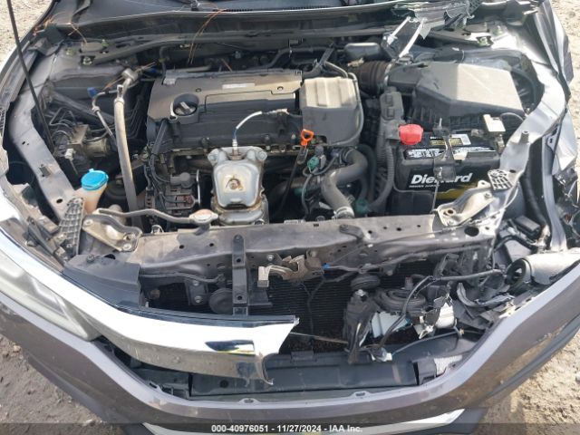 Photo 9 VIN: 1HGCR2F52HA180199 - HONDA ACCORD 