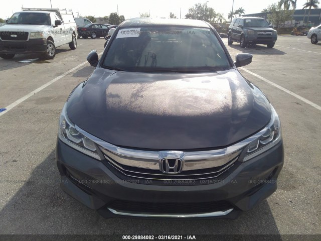 Photo 5 VIN: 1HGCR2F52HA180218 - HONDA ACCORD SEDAN 