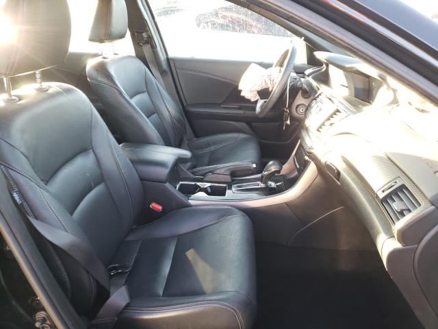 Photo 4 VIN: 1HGCR2F52HA185581 - HONDA ACCORD SPO 