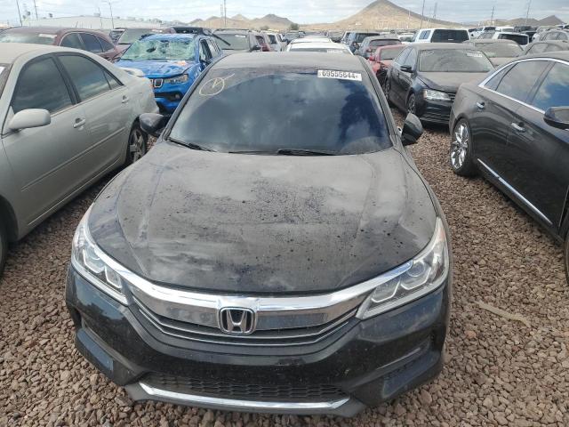 Photo 4 VIN: 1HGCR2F52HA204405 - HONDA ACCORD SPO 