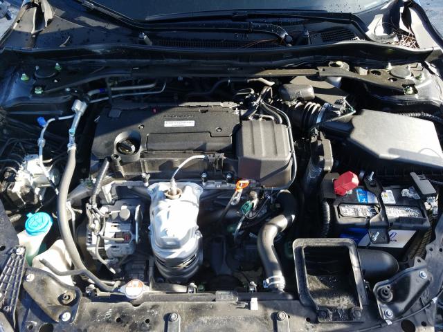 Photo 6 VIN: 1HGCR2F52HA216795 - HONDA ACCORD SPO 