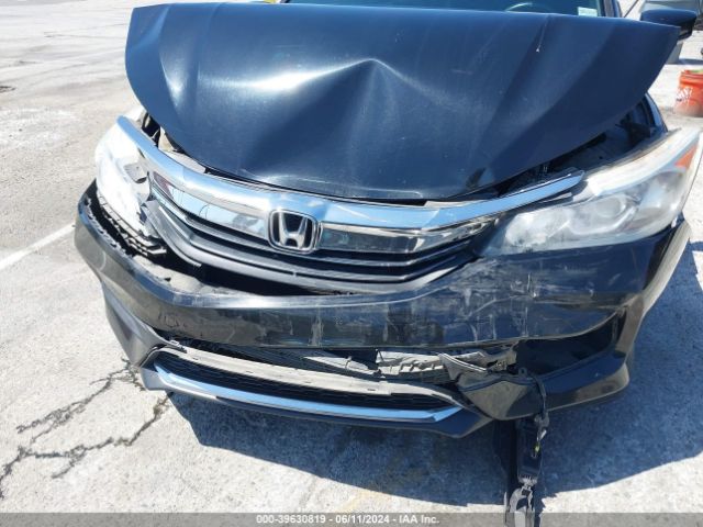 Photo 5 VIN: 1HGCR2F52HA221656 - HONDA ACCORD 